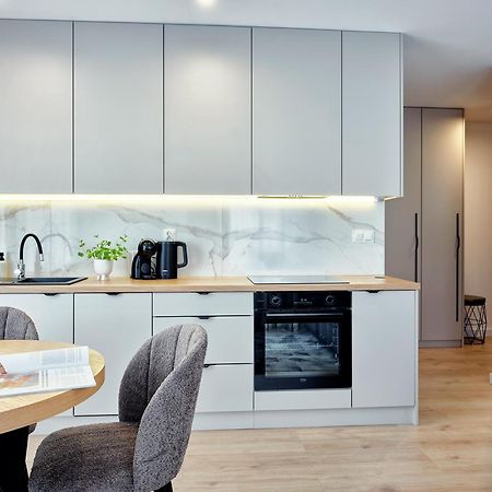 A&W Apartament Zatoka Zwyciestwa - Rokosowo コシャリン エクステリア 写真