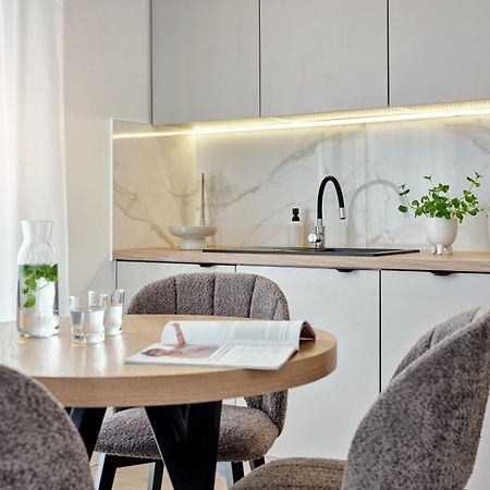 A&W Apartament Zatoka Zwyciestwa - Rokosowo コシャリン エクステリア 写真